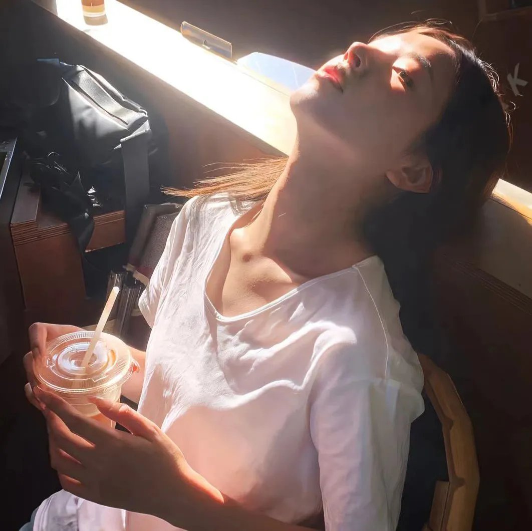 丹麦娇妻
